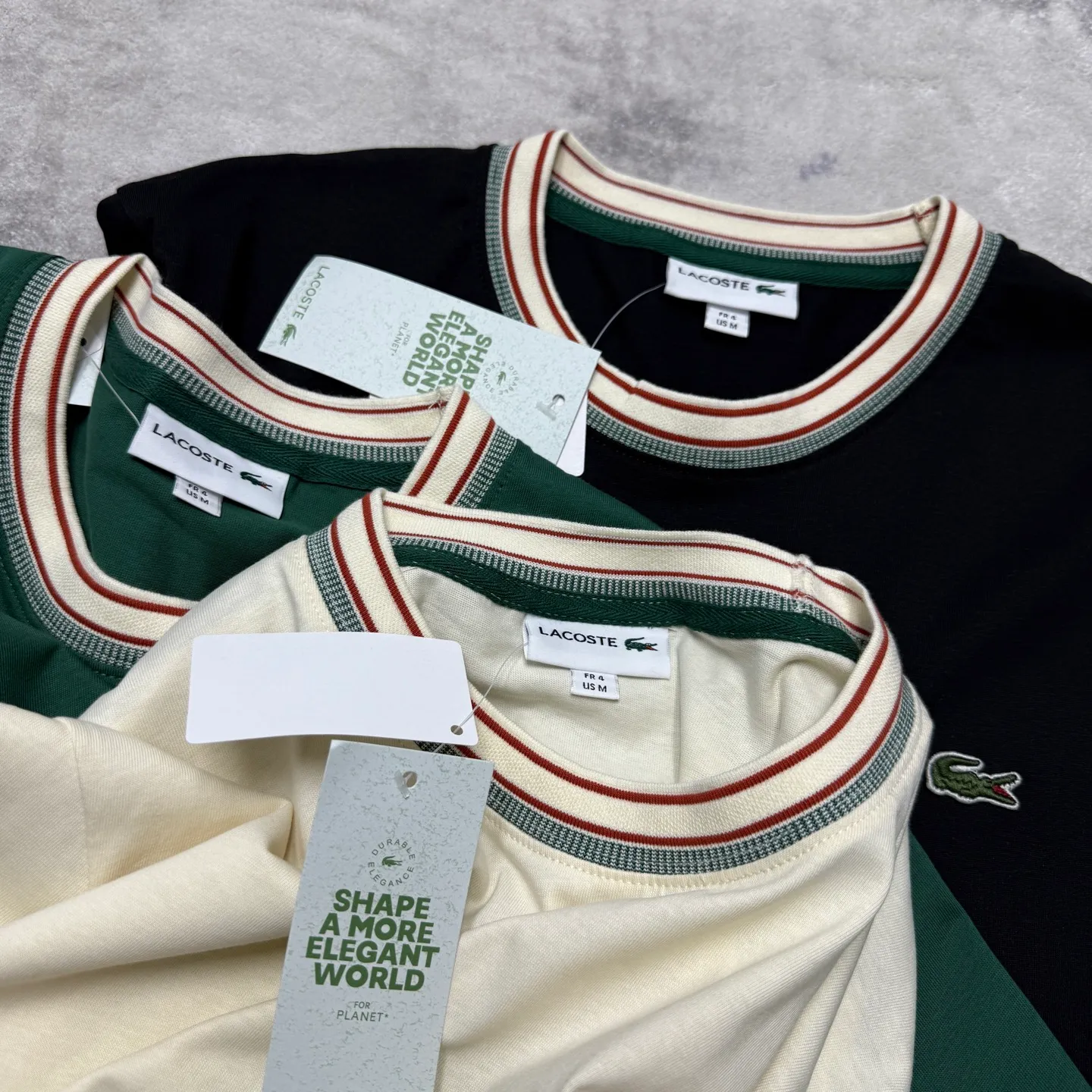 🆕 2026 Premium Quality LACOSTE # T #Retro # # #OOTD #Versatile T # T • 🐊 LACOSTERetro T | 3 ，Classic • 🌿 Retro ！LACOSTE ， • 🎼 Classic ，LACOSTE 1. • Retro （Vintage Green）： ◦ ： Dark Green ， ， Retro 。 ◦ ： ， ， Retro 。 • Classic （Classic Black）： ◦ ： Black， 。 ◦ ： ， 、 ， ， 。 • White（Cream White）： ◦ ： ， White， 。 ◦ ： ， ， ， 。 2. • （Collar Trim）： ◦ T 。 Cream White ， Classic 。 ◦ T ， Retro ， 。 • Classic Logo（Croc Logo）： ◦ Green Logo ， ， 。 ◦ Logo Green ， ， Classic 。 • （Sleeve Label）： ◦ Green ， “LACOSTE” ， Classic Retro ， 。 Size 【Size M~2XL】